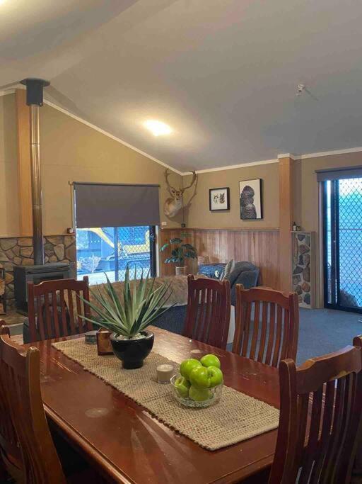 Great Lakes Wilderness Three Bedroom Home Miena Zewnętrze zdjęcie